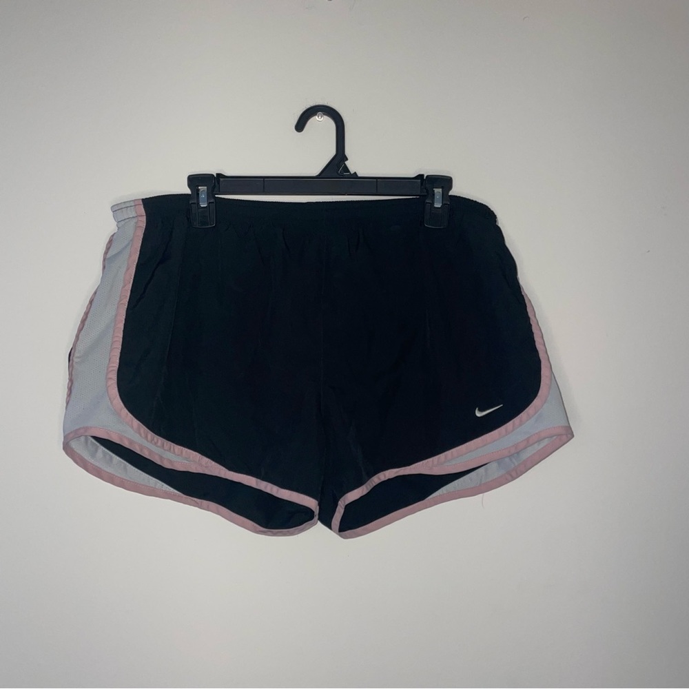 Nike Black White Light Pink Lined XL Shorts